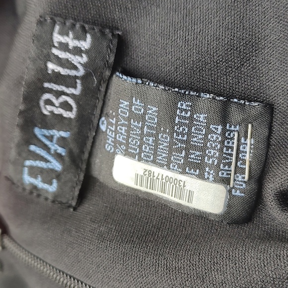 Black dress - Picture 7 of 7